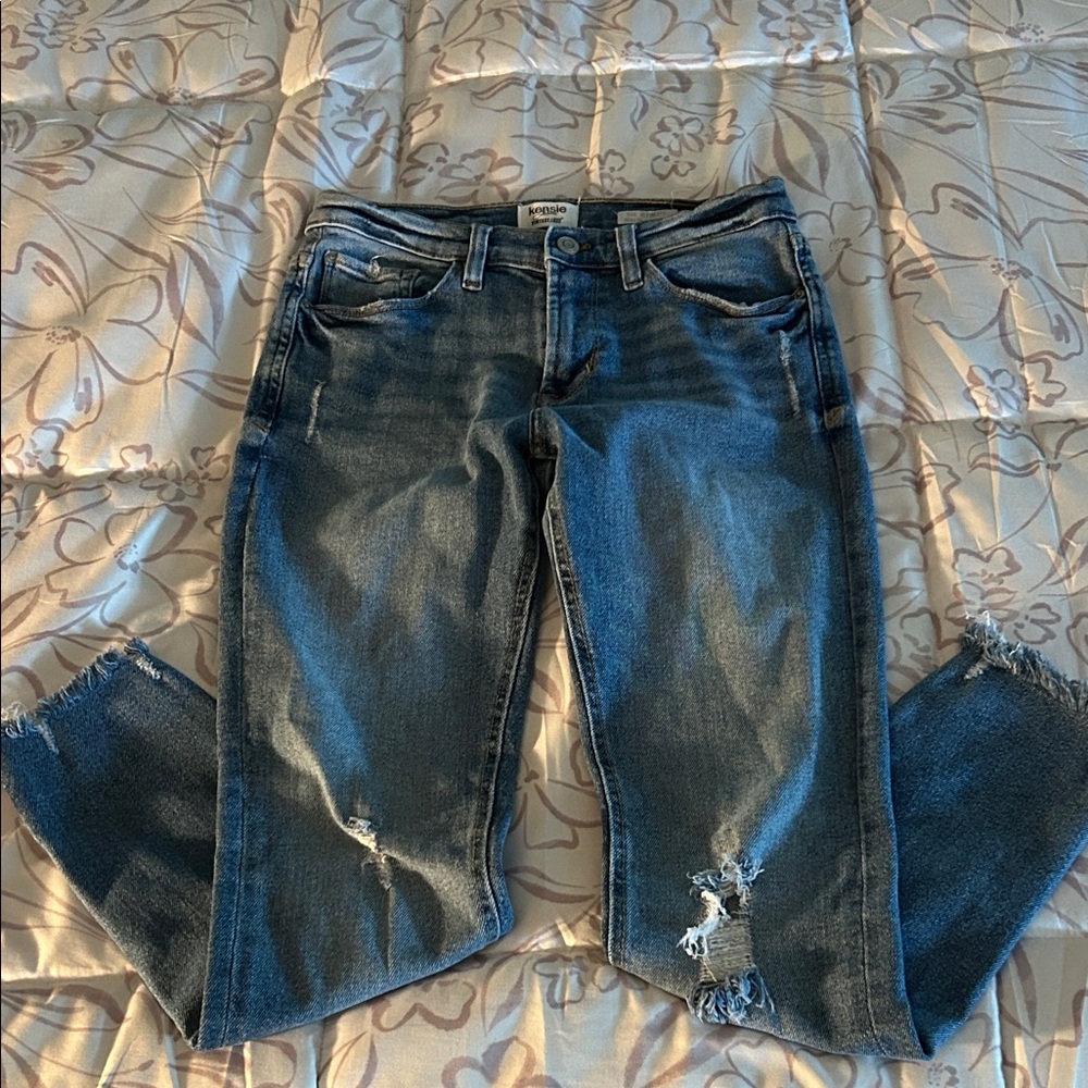 Kensie Distressed Ankle Jeans in Blue